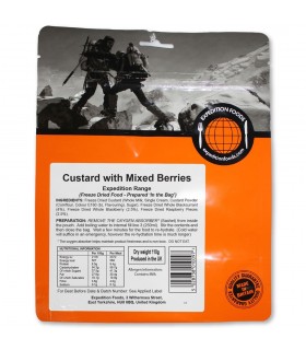 Natillas con frutas del bosque liofilizadas